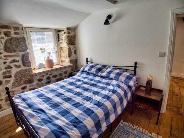 Knocker Cottage Is A 3 Bedroom Made Up Of 1 Double Bedroom And 2 Small Double Bedrooms In Small Village 10 Min To Beaches Camborne Dış mekan fotoğraf