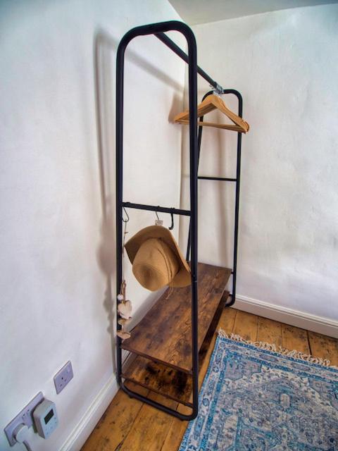 Knocker Cottage Is A 3 Bedroom Made Up Of 1 Double Bedroom And 2 Small Double Bedrooms In Small Village 10 Min To Beaches Camborne Dış mekan fotoğraf